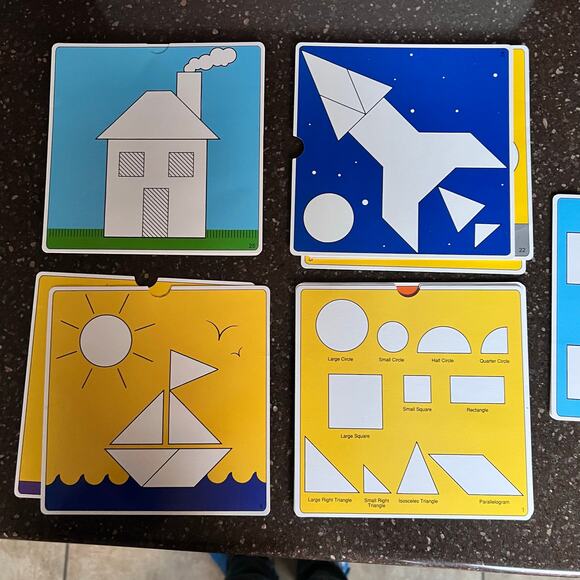 Vintage 1991 Discovery Toys Playful Patterns Design Shape Activity Game - Picture 5 of 11